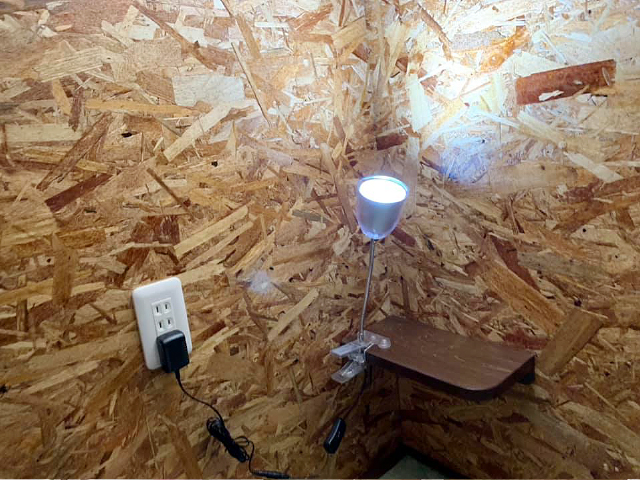 電源